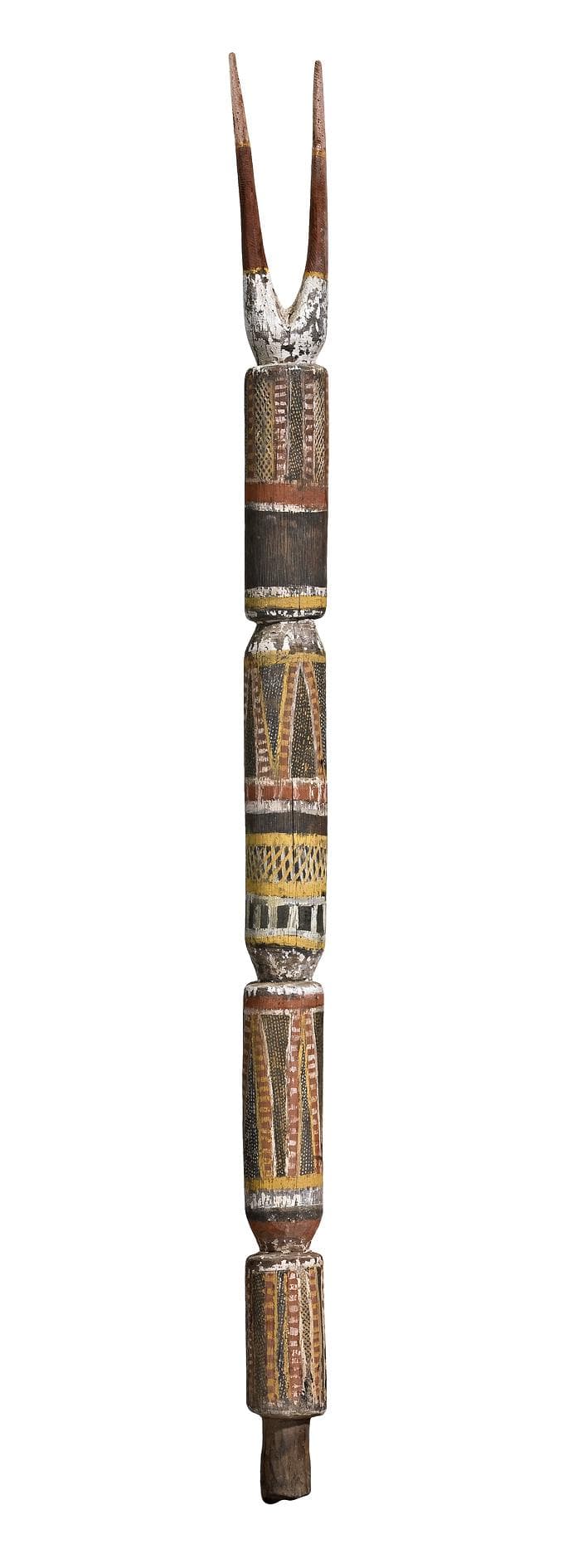 AN EARLY AND FINE PUKUMANI POLE