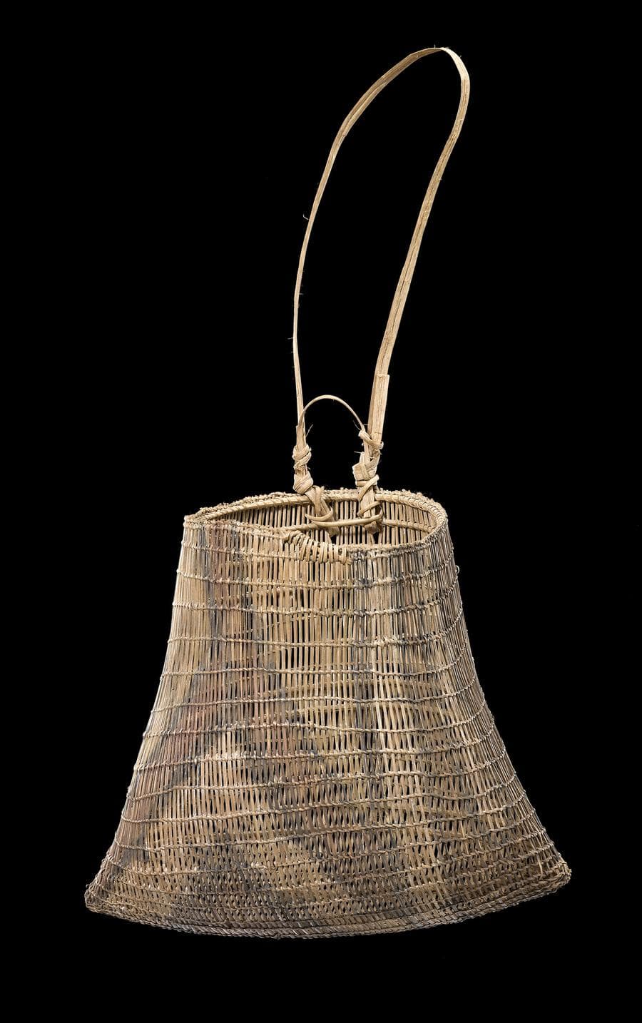 A BICORNUAL BASKET