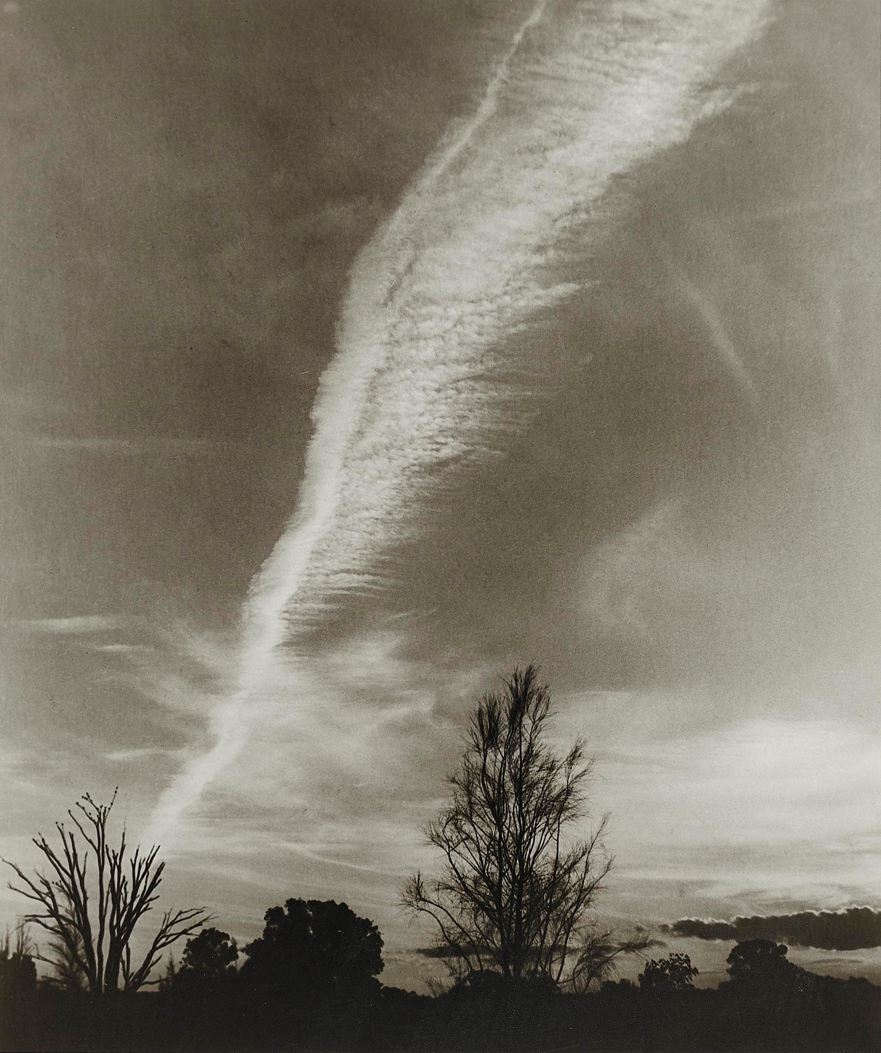 VAPOUR TRAIL