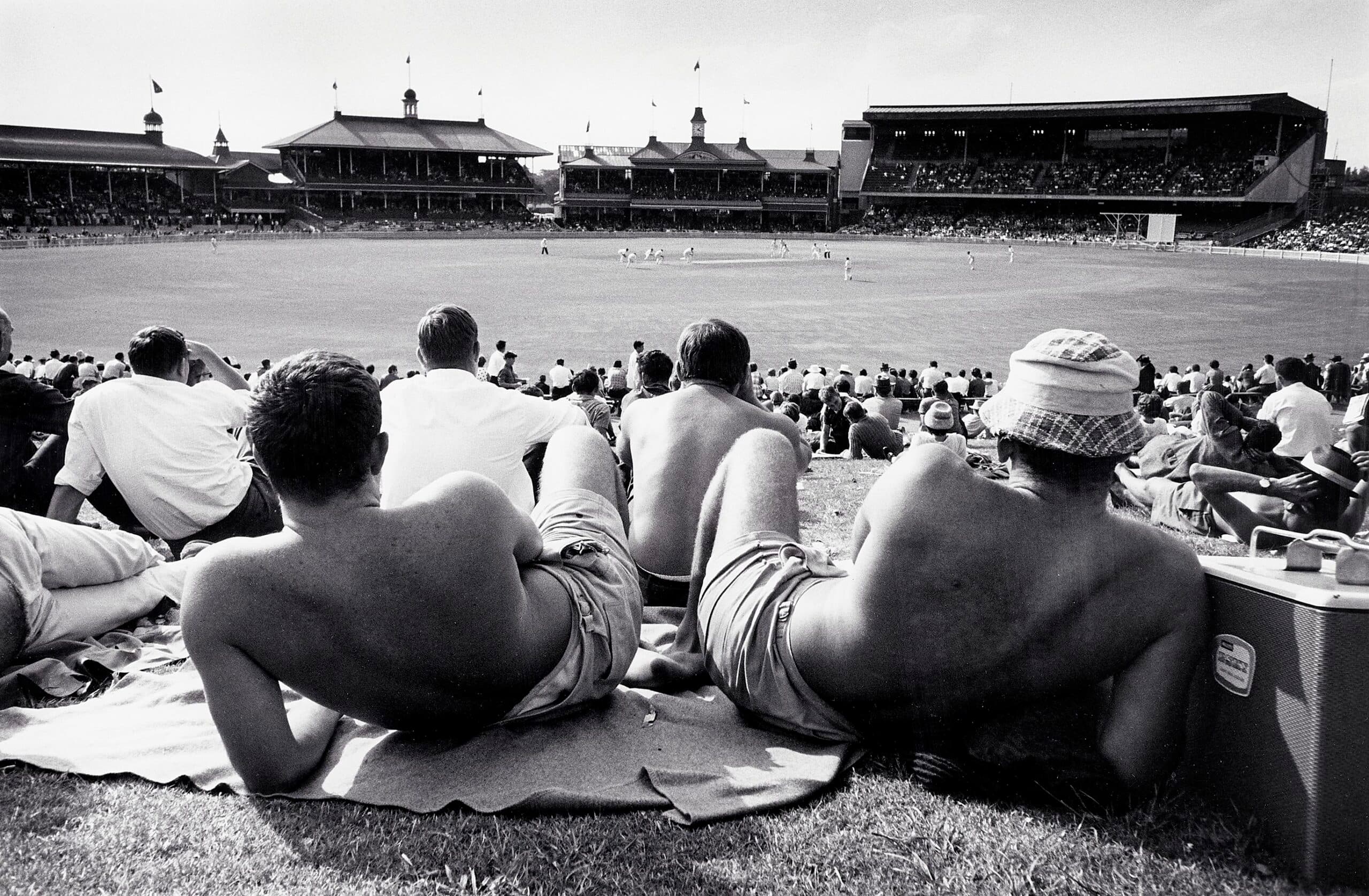 SYDNEY CRICKET GROUND FROM ‘THE HILL’