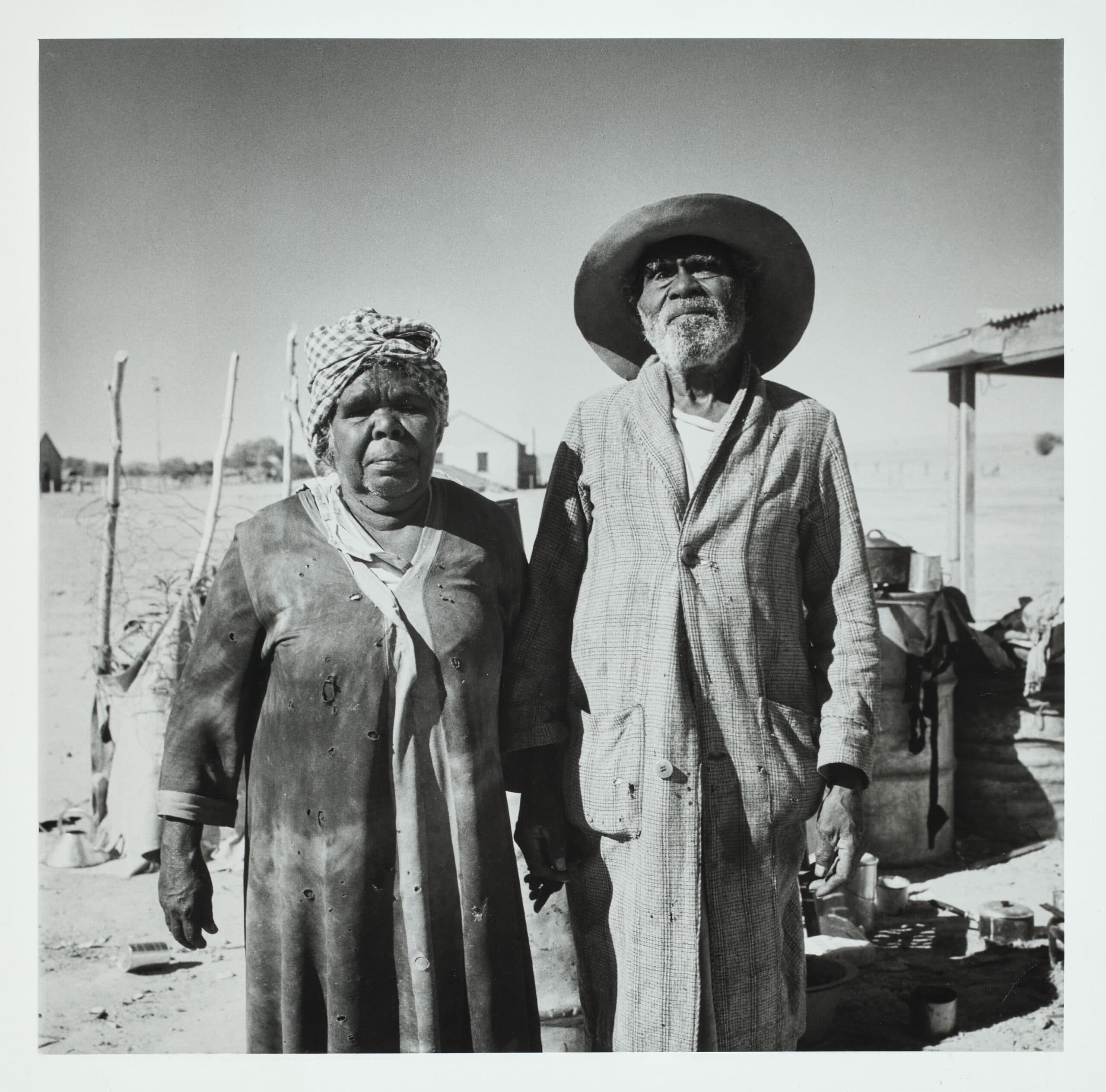 ABORIGINAL COUPLE, FINNISS SPRINGS MISSION, SOUTH AUSTRALIA