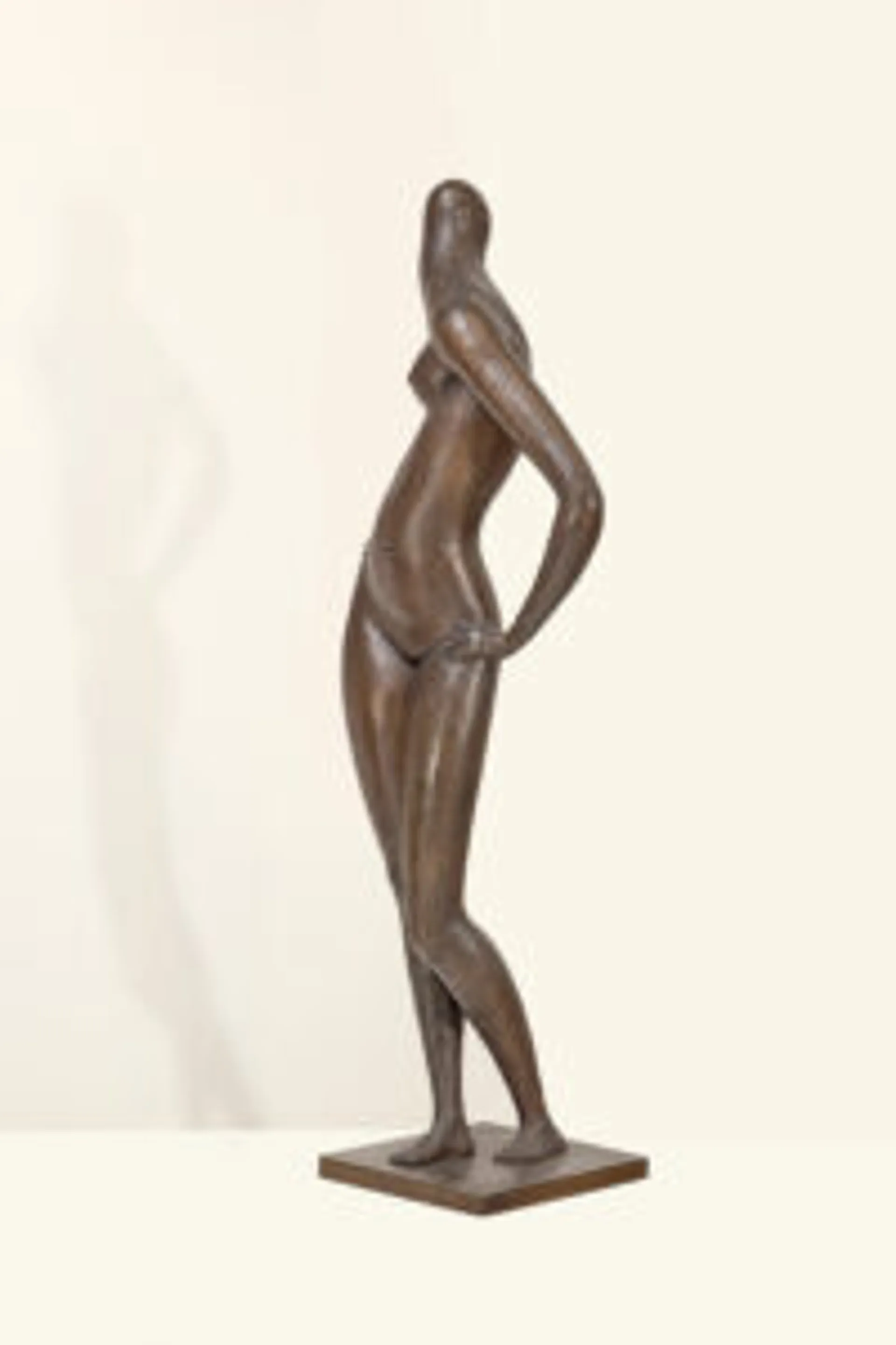 STANDING FIGURE