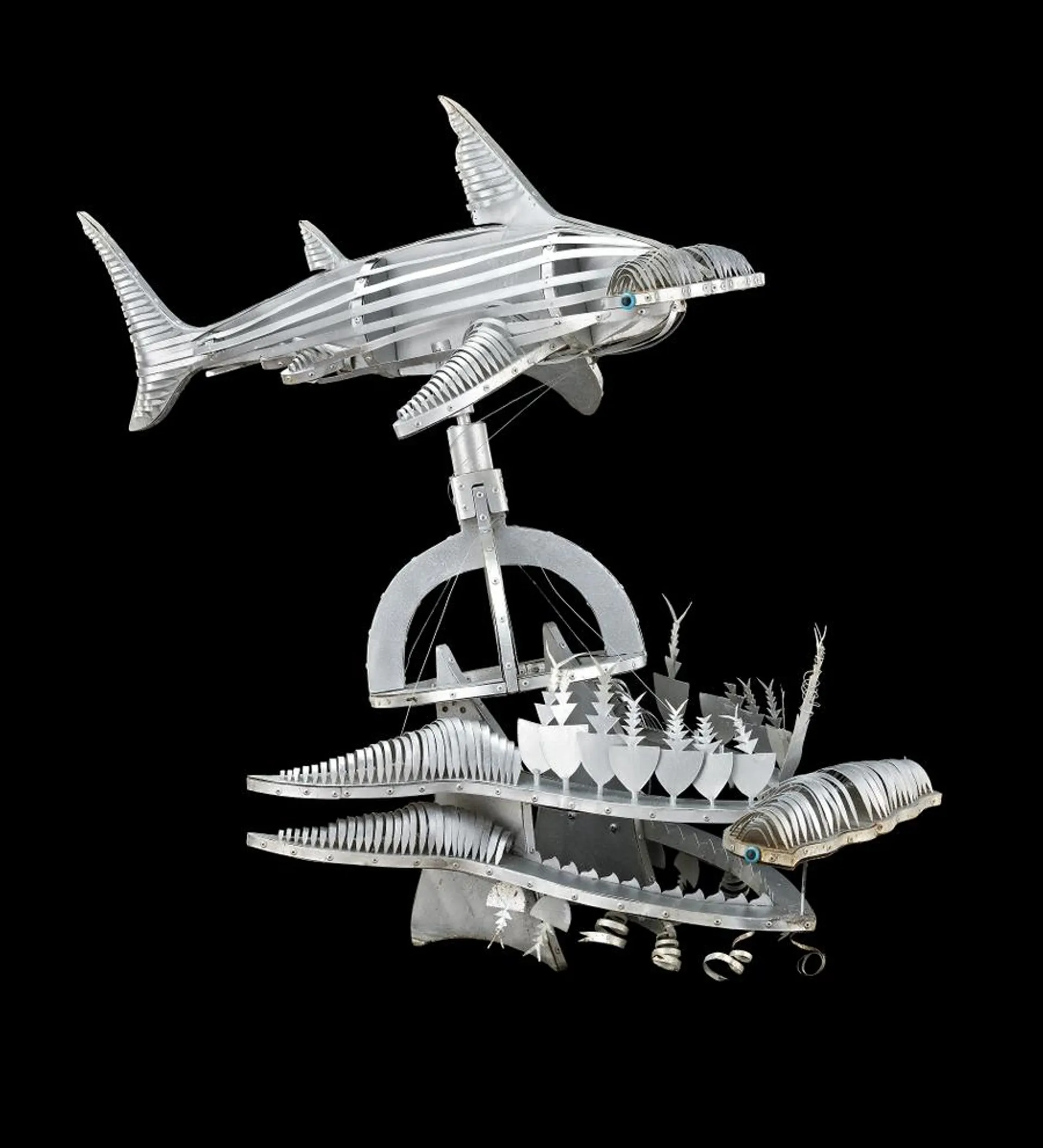 BEIZAM, SHARK DANCE MASK