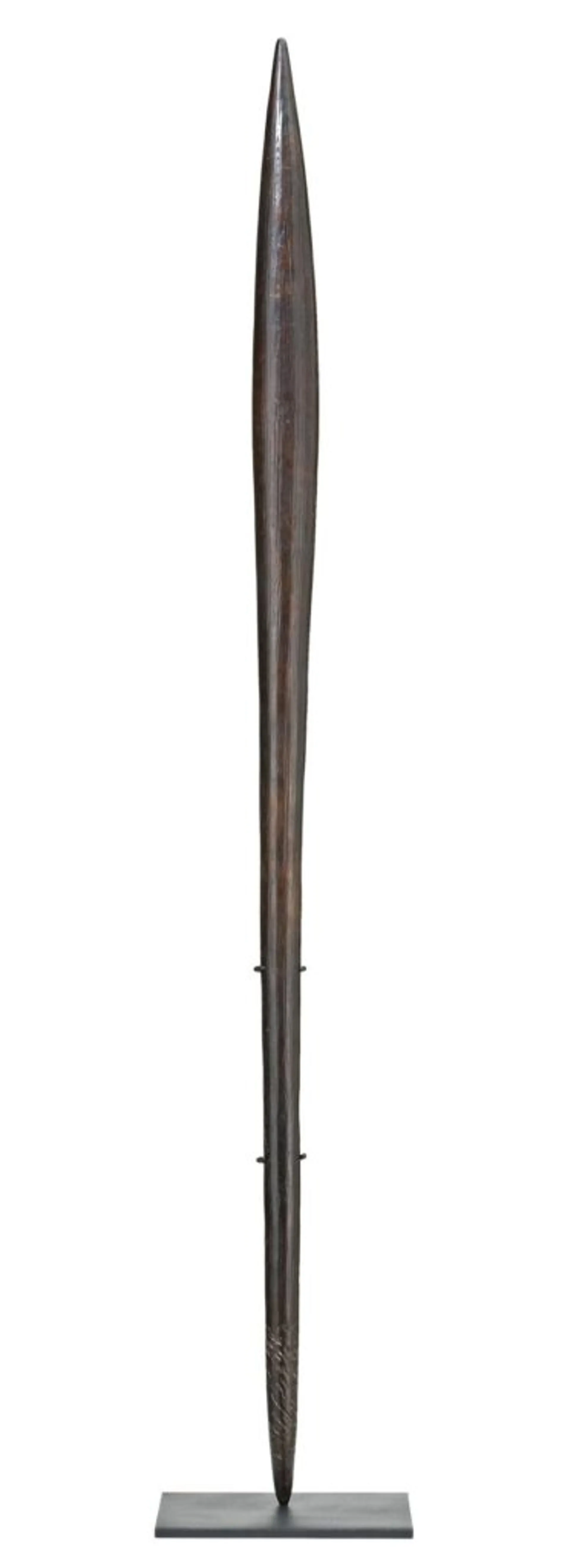 A LARGE THROWING CLUB