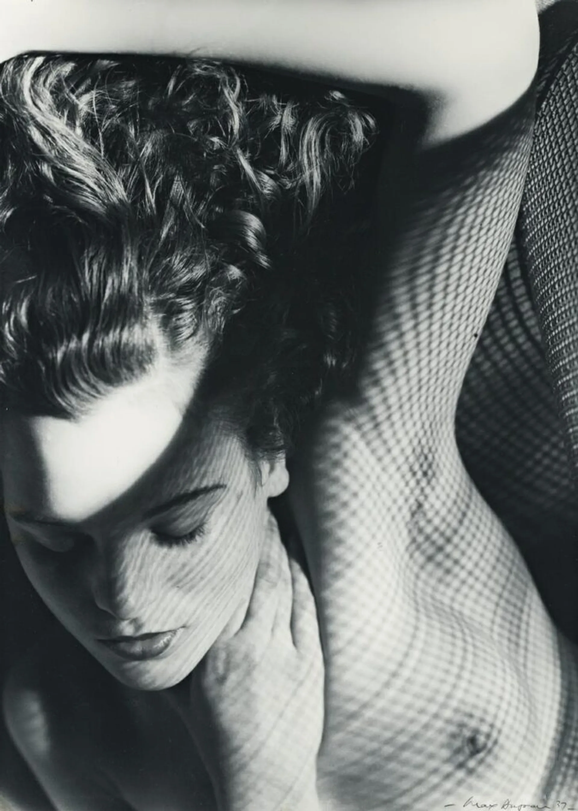 JEAN WITH WIRE MESH, 1937 (VINTAGE PRINT, PRINTED 1970)