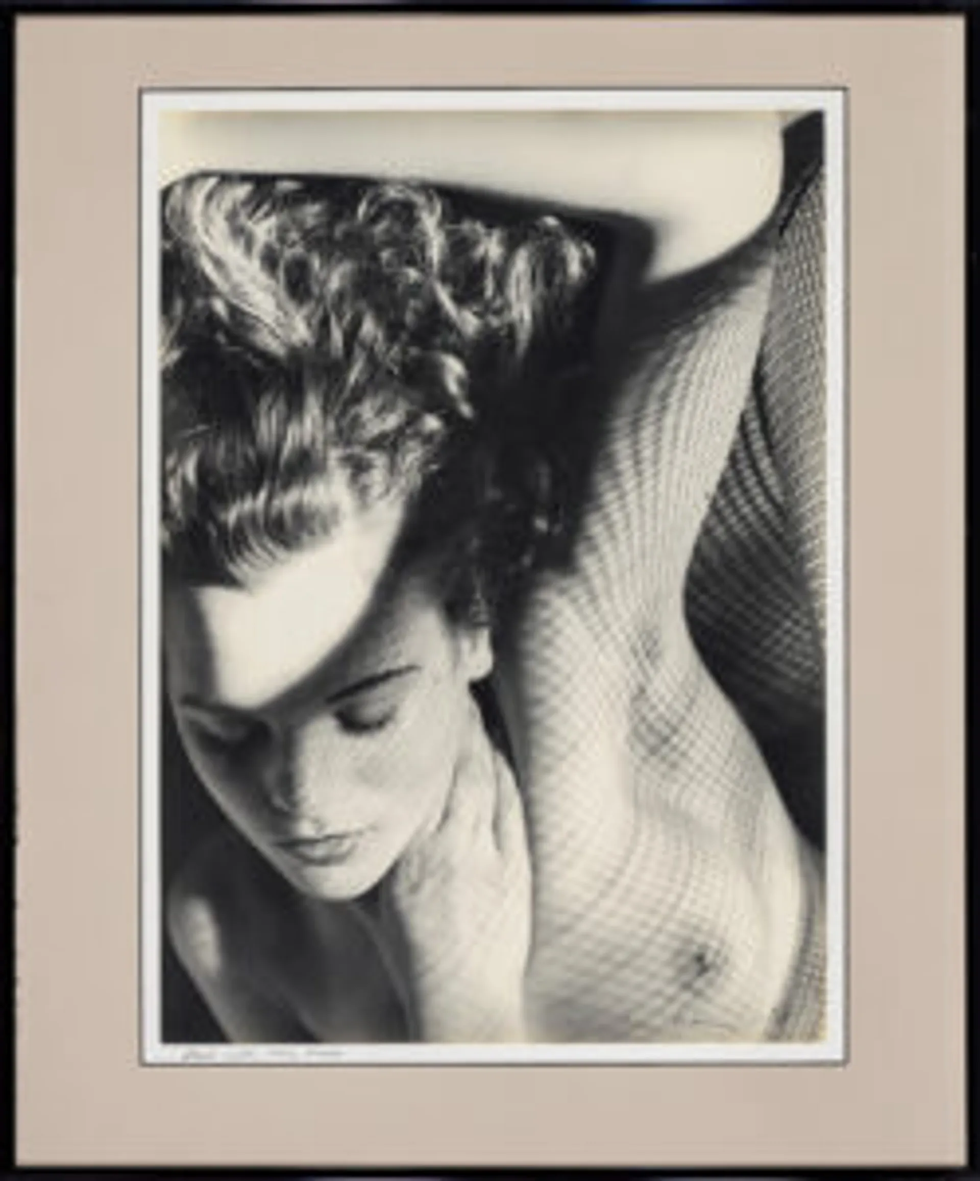 Jean with wire mesh