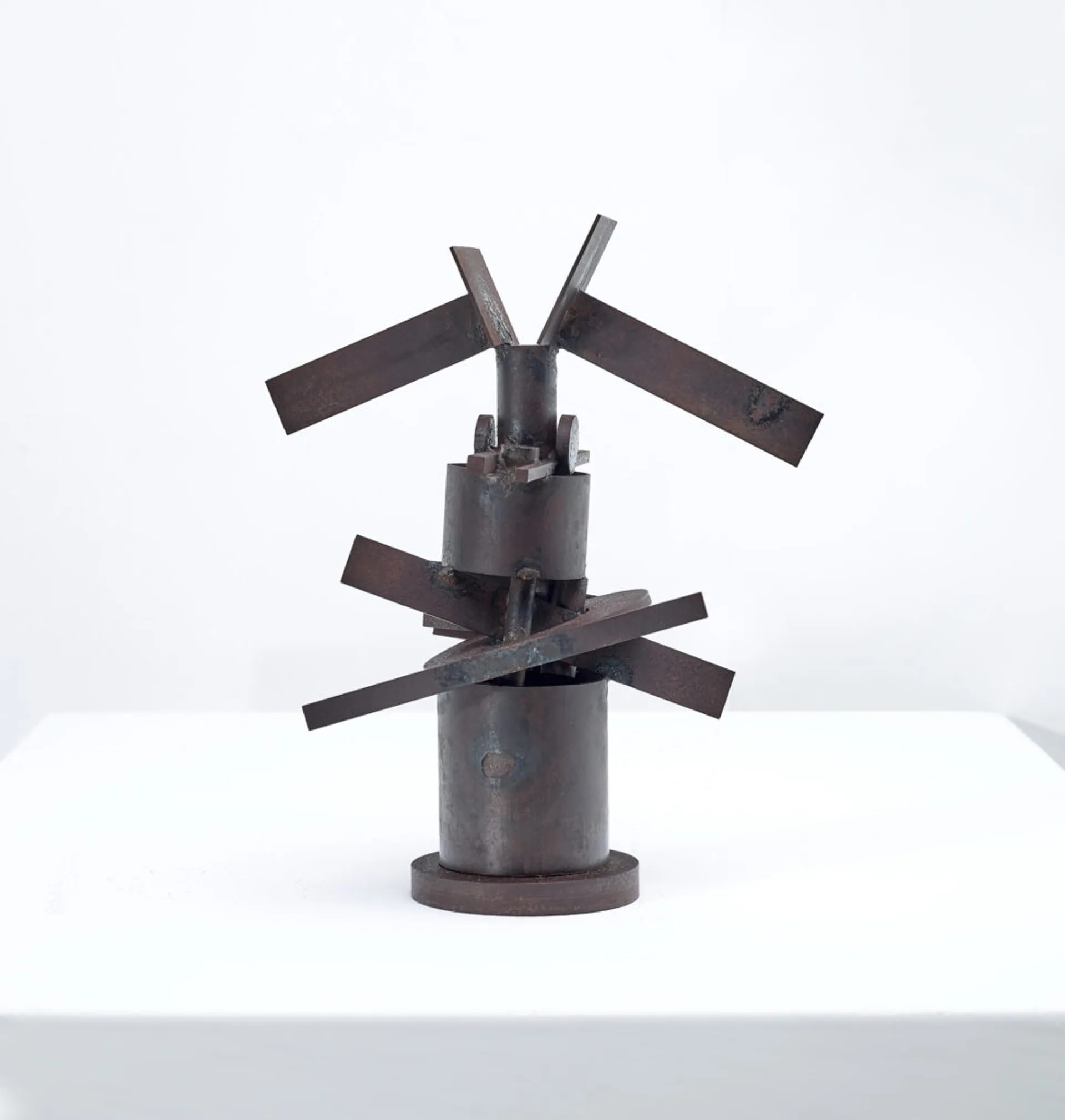 NO. 286 METAL CONSTRUCTION