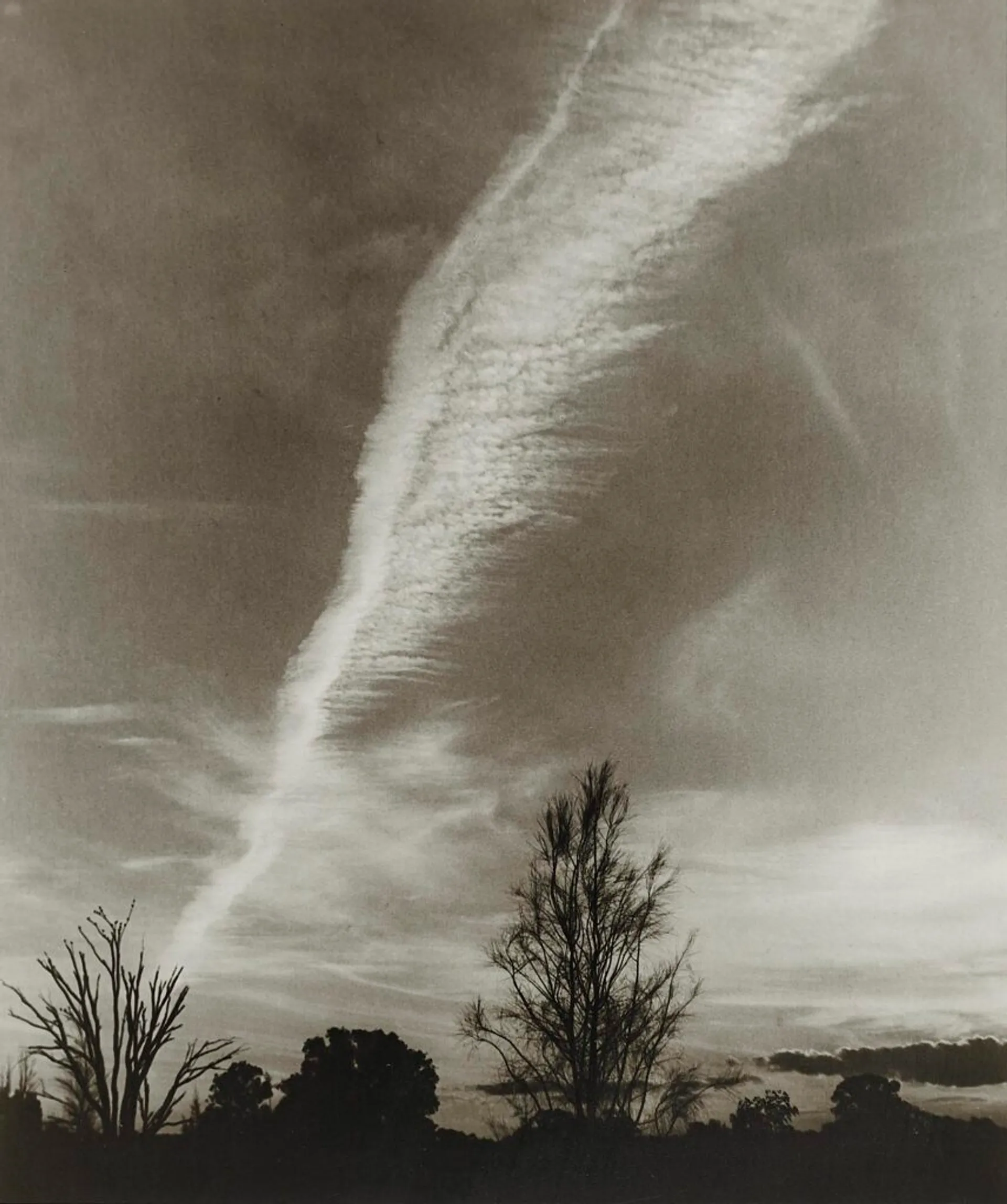 VAPOUR TRAIL