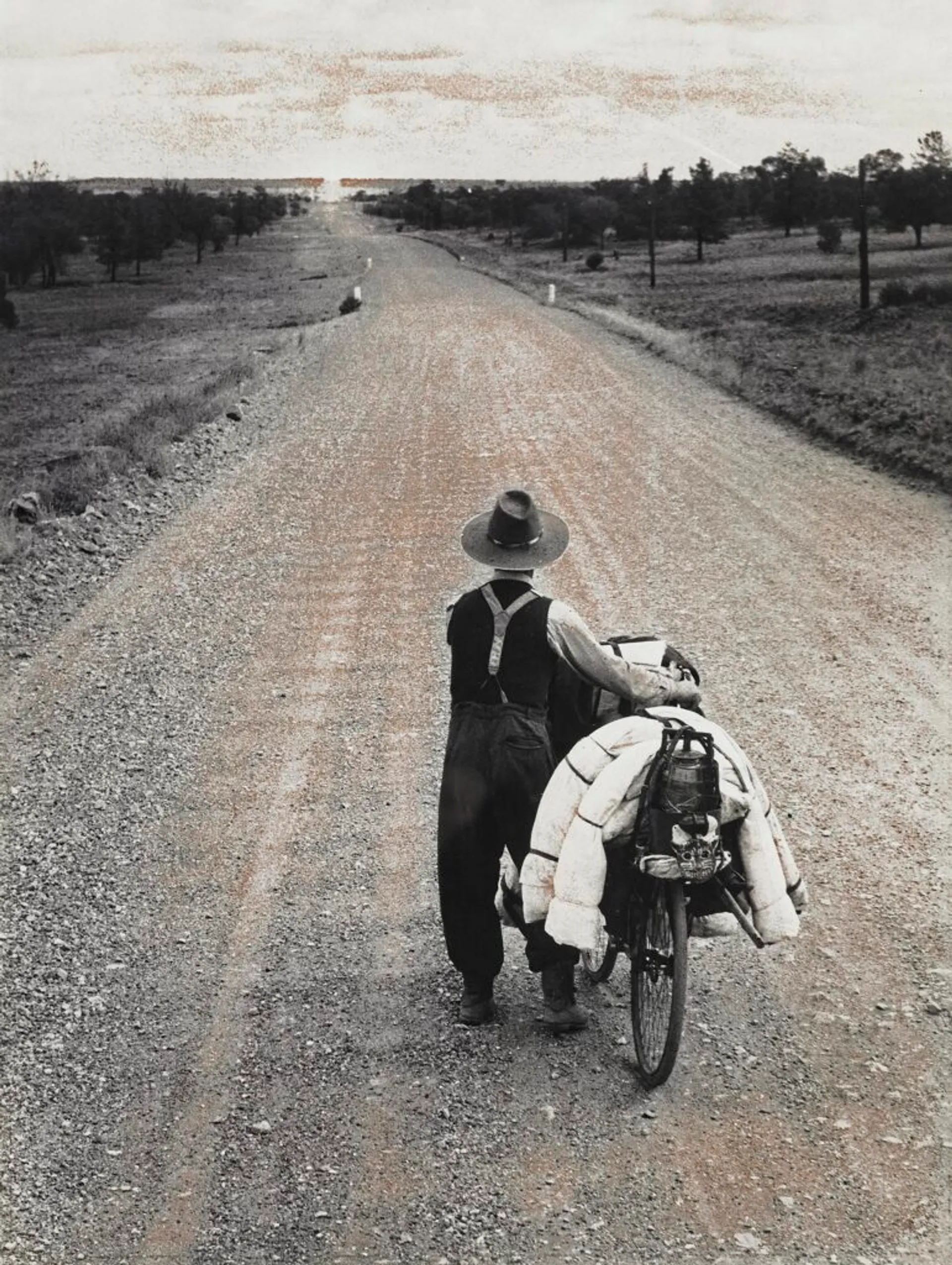 SWAGMAN ON THE ROAD TO WILCANNIA