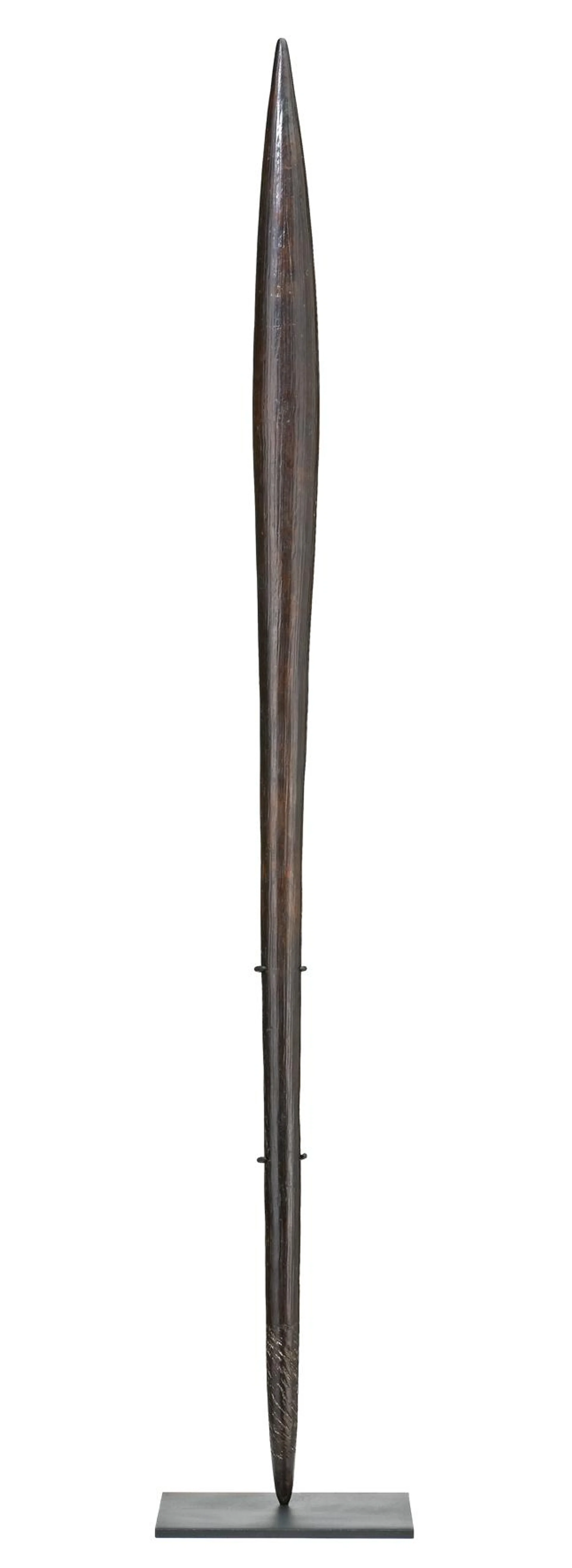 A LARGE THROWING CLUB