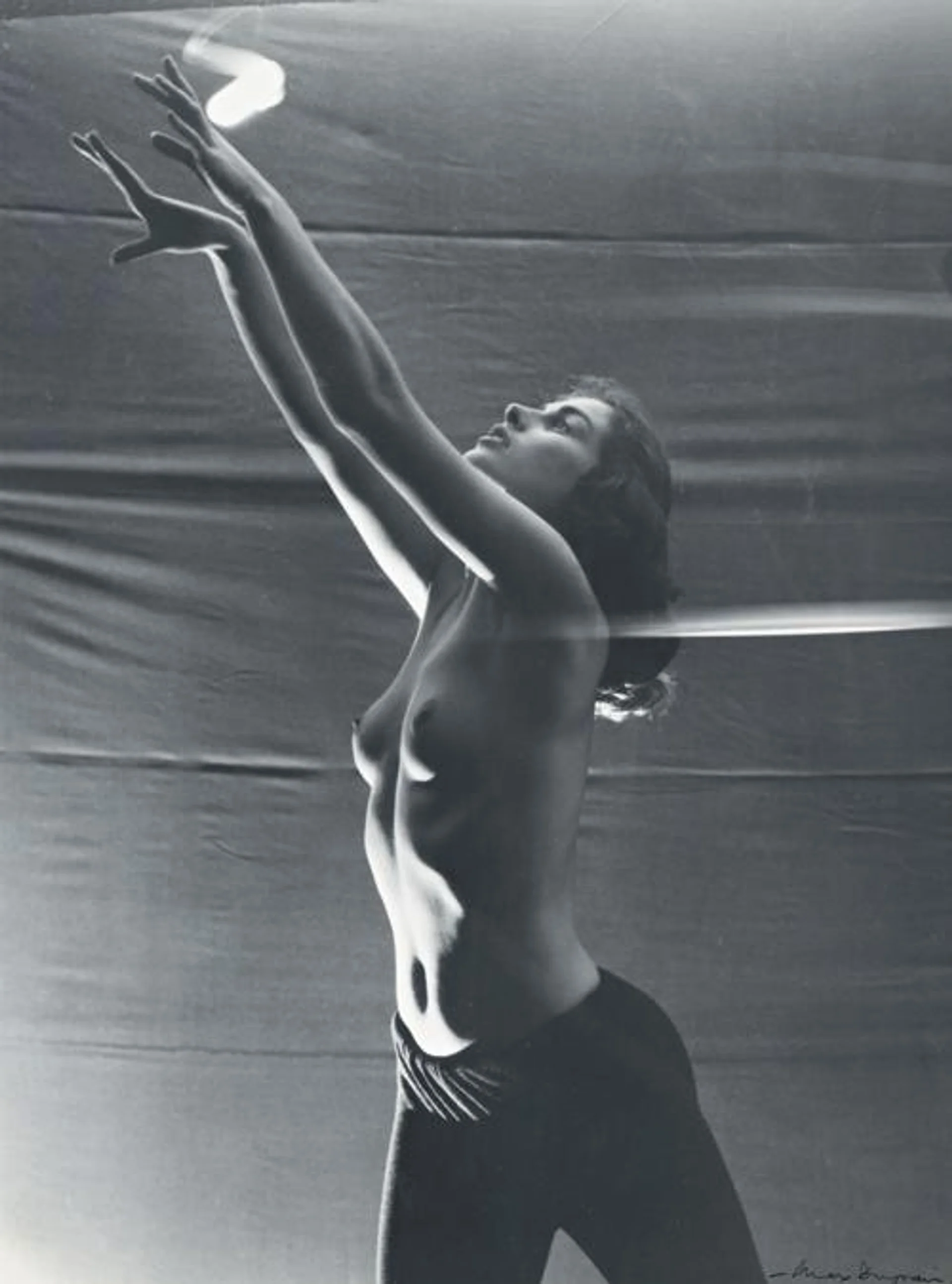 DANCER