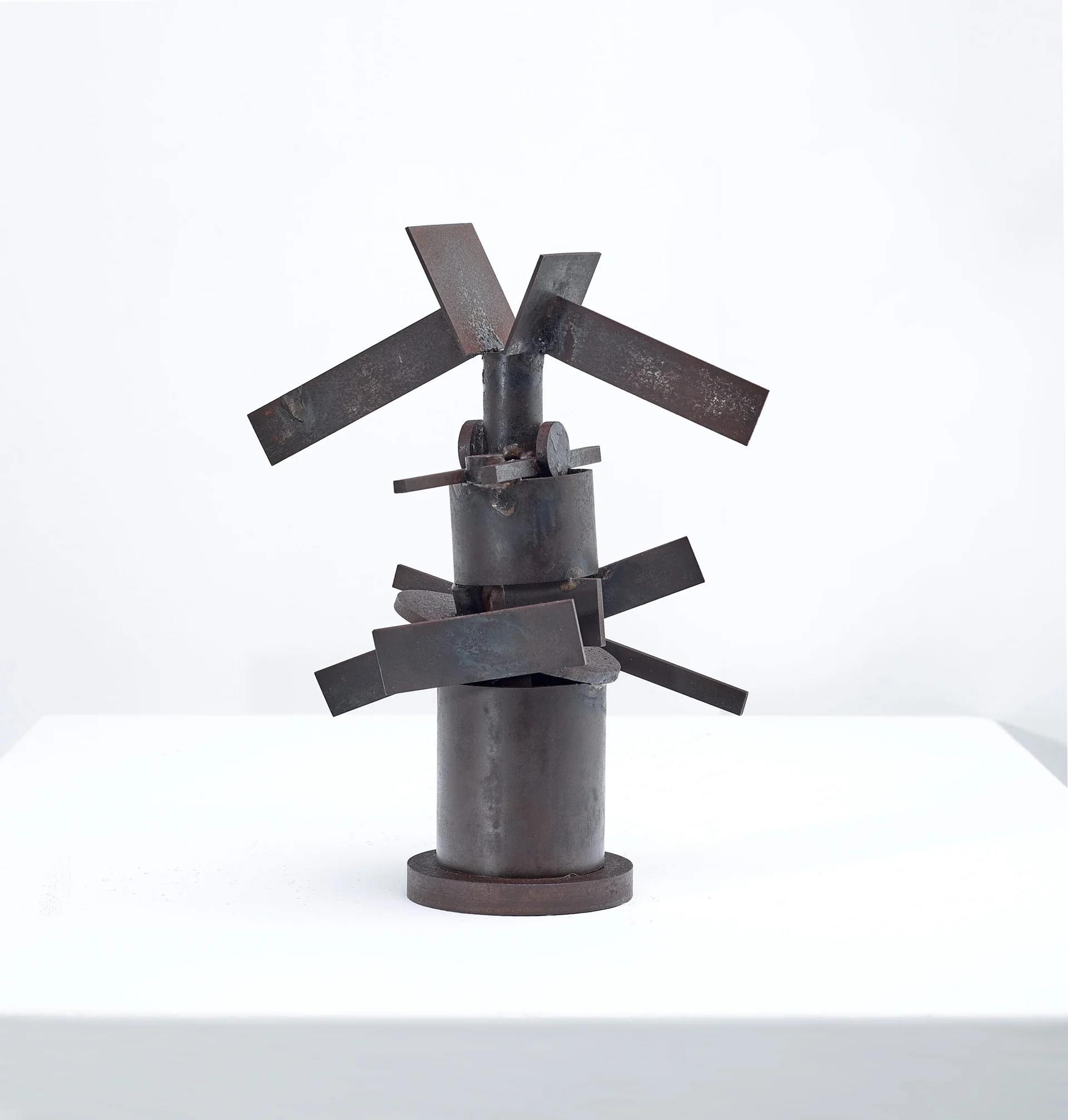 NO. 286 METAL CONSTRUCTION