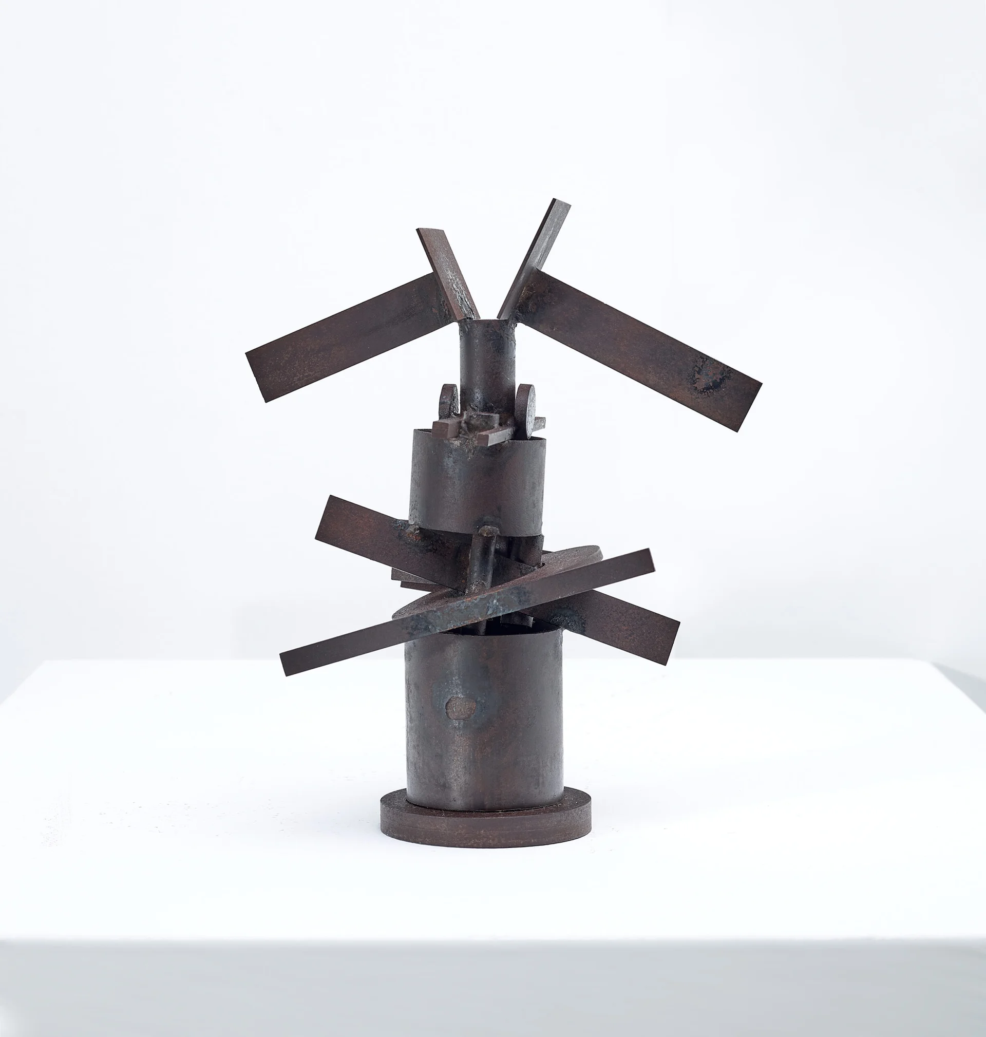 NO. 286 METAL CONSTRUCTION