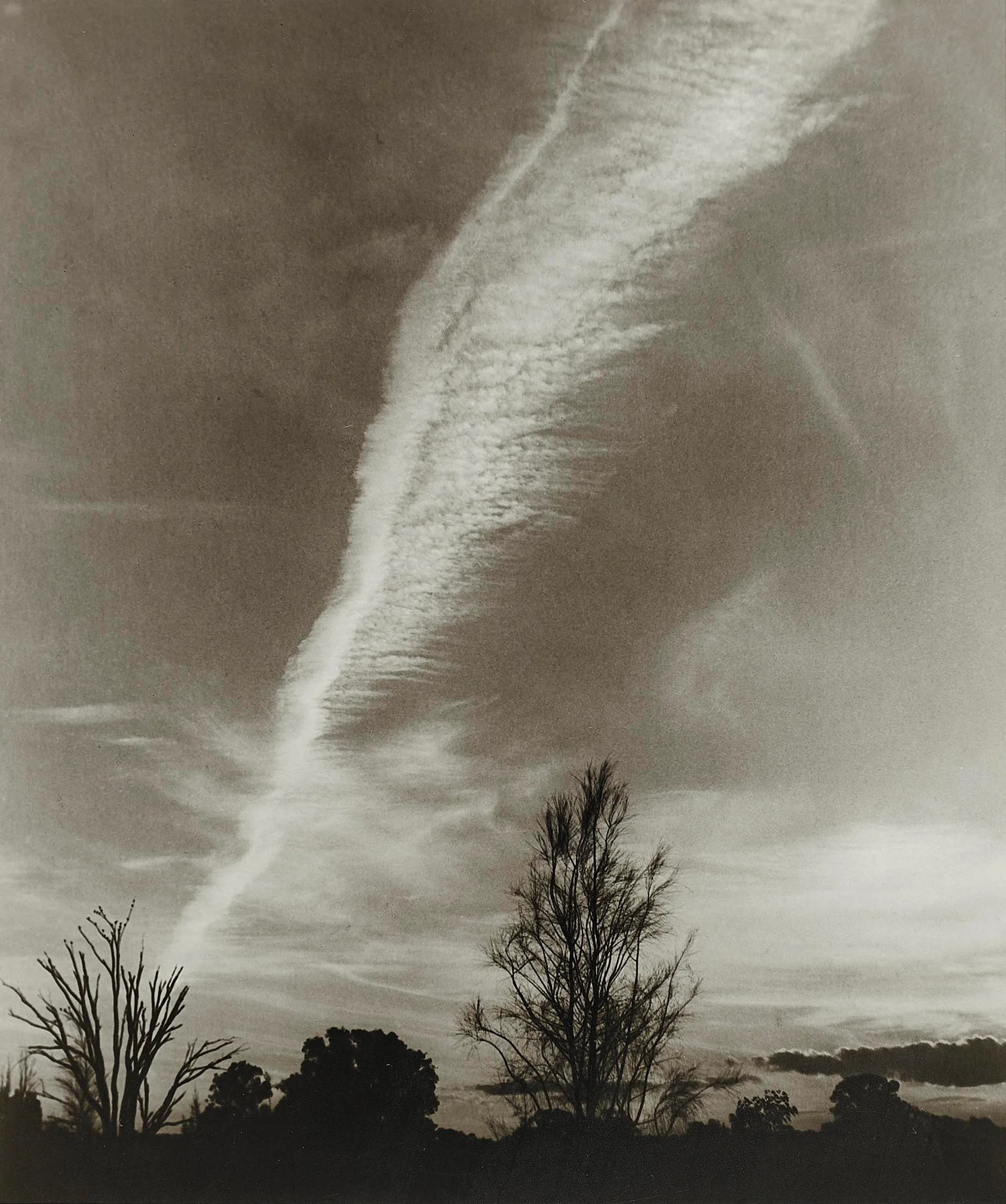VAPOUR TRAIL