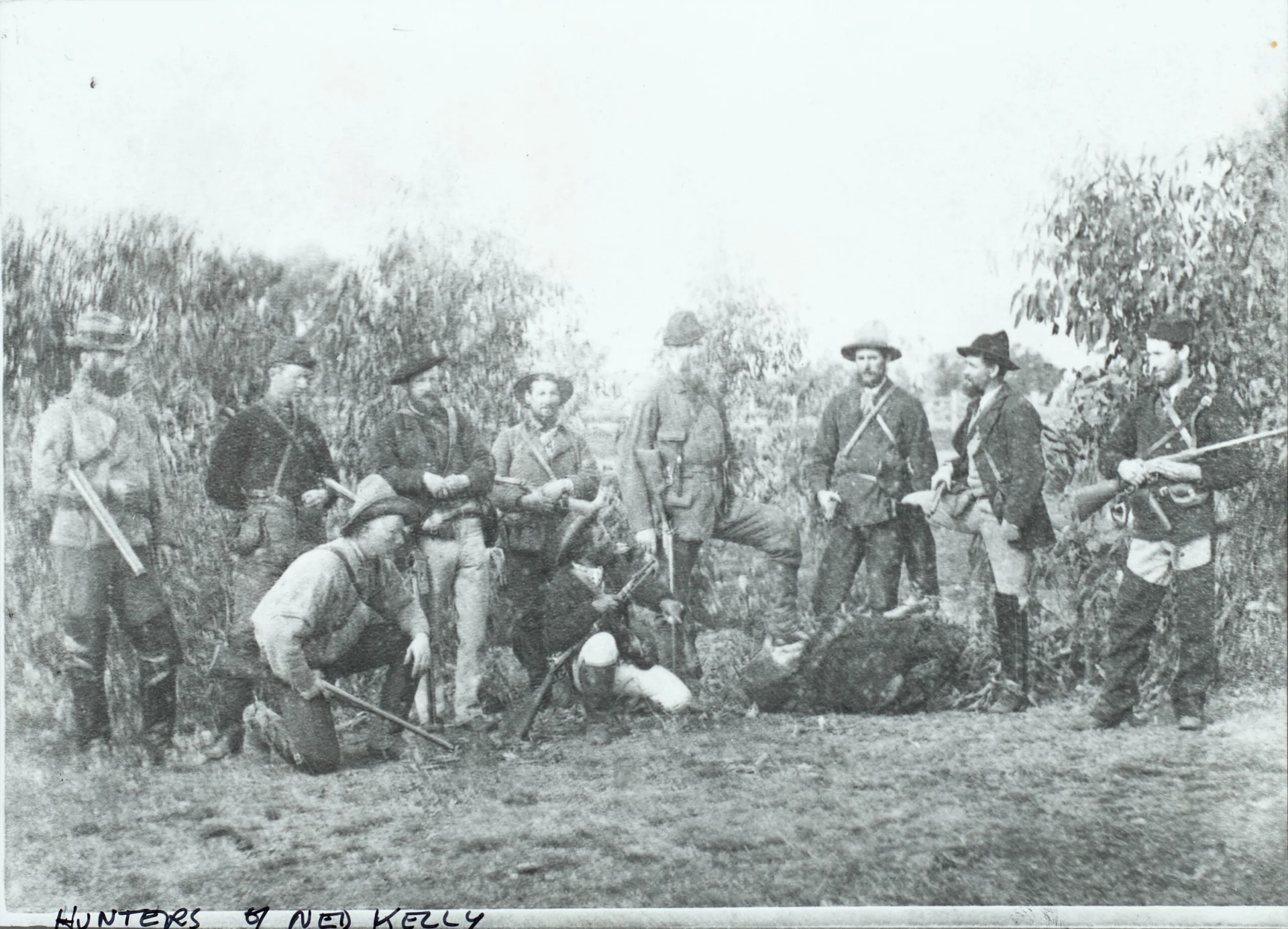 IMAGES RELATING TO THE KELLY GANG